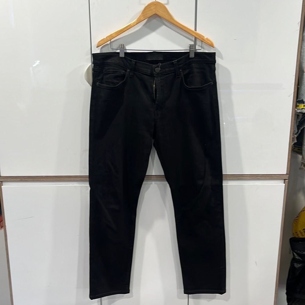 J brand denim TYLER jeans in men’s size 38 jet black